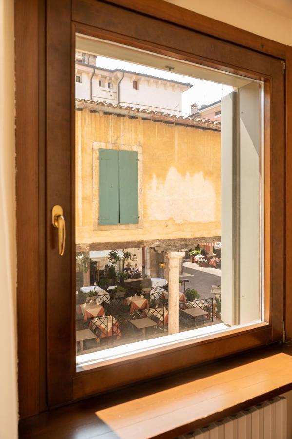 Cozy 2 Bedroom In The Heart Of Verona Kültér fotó